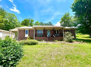 346 Wolf Creek Rd, Pickens, SC 29671
