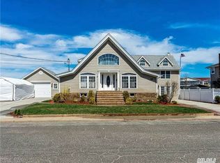 25 Jackson Pl, Baldwin, NY 11510
