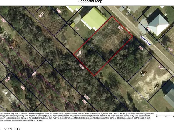 123 Lafitte Dr, Waveland, MS 39576