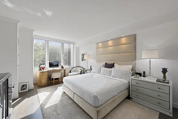 Sold by Nest Seekers International | media 17