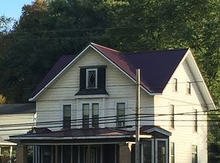 204 E College St, Scio, OH 43988