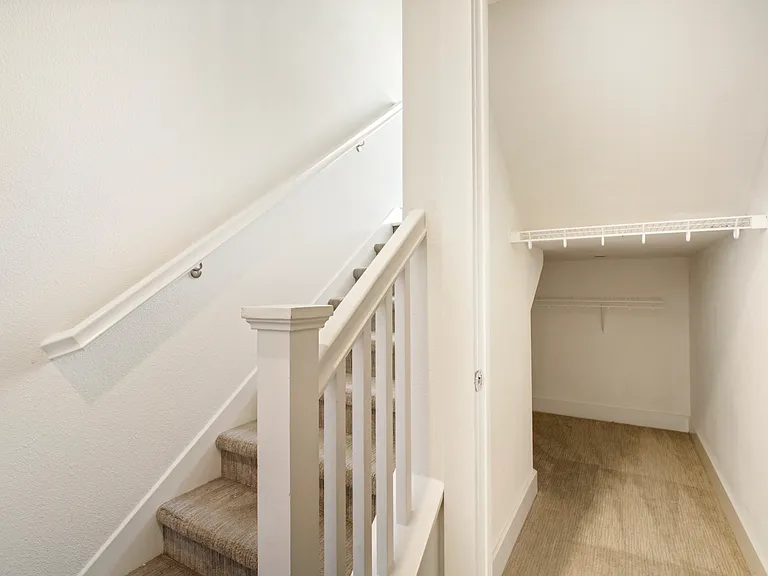 1336 N Capitol Ave #6 — Photo 17