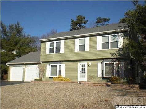 1st image of 633 Buenaventura Ct