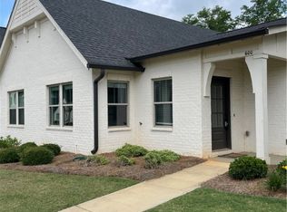 600 Grey Oak Cir, Auburn, AL 36830