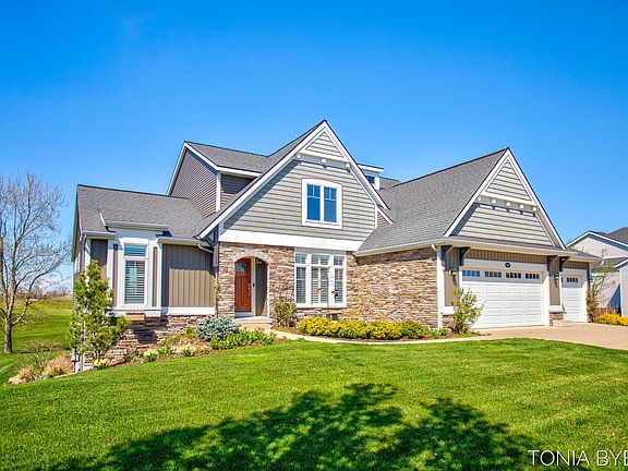 3rd image of 14323 Georgian Bay Dr