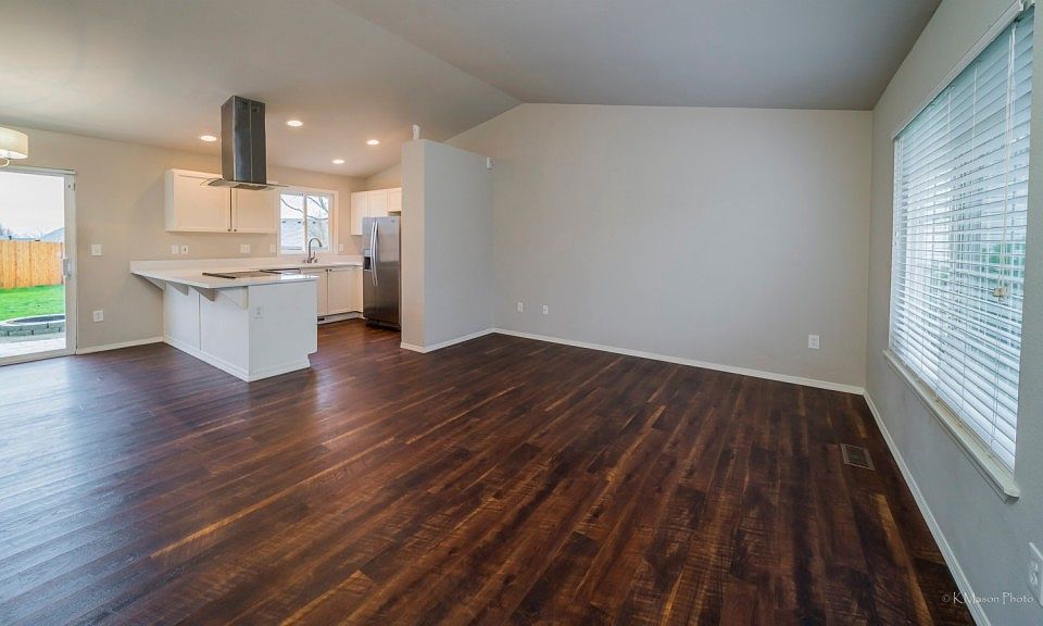 1st image of 6006 51st St NE