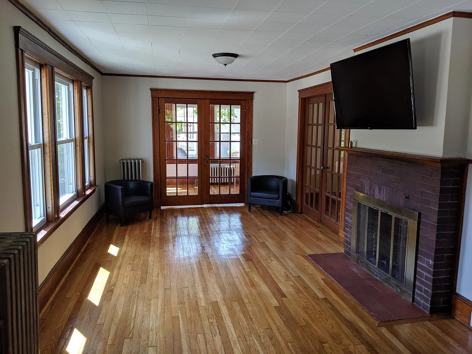 3 bed, 1485 sqft, $2,950 — Photo 2