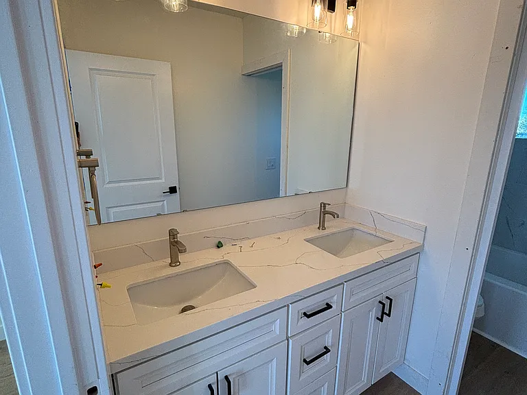 768 Delaware St — Photo 12