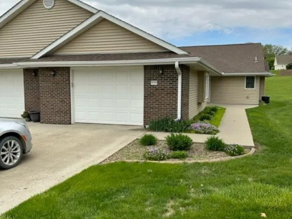 1202 E 22nd St #2, Atlantic, IA 50022
