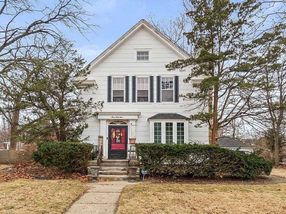 1st image of 343 Evans Ave