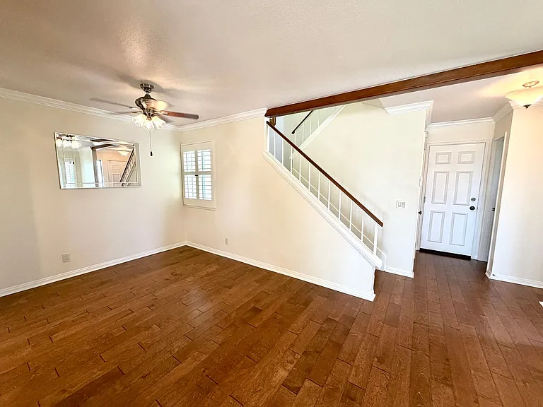 782 Danville Dr — Photo 4