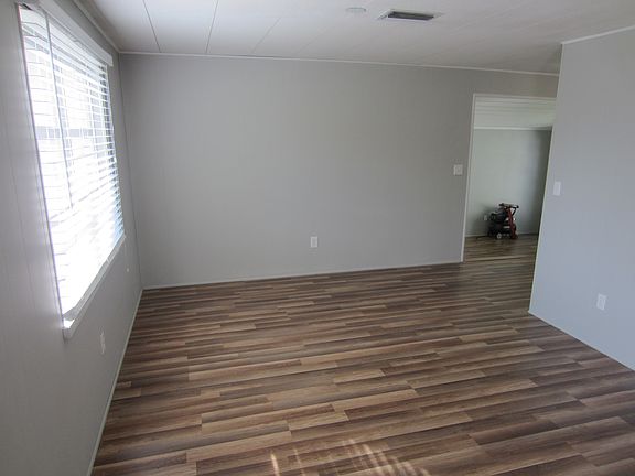 5th image of 145 Deltona Blvd