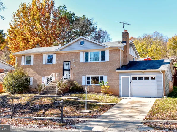 2105 Trafalgar Dr, Fort Washington, MD 20744