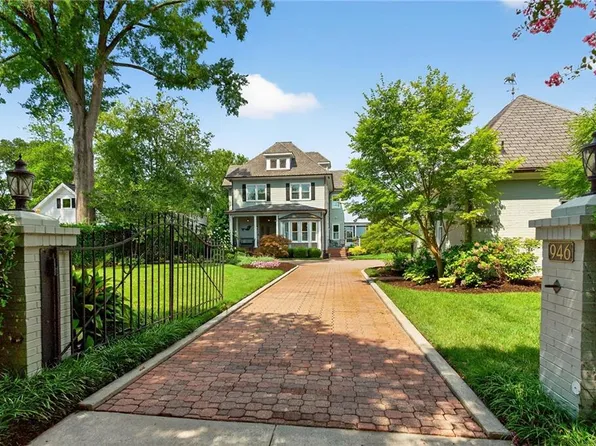 946 Jamestown Cres, Norfolk, VA 23508