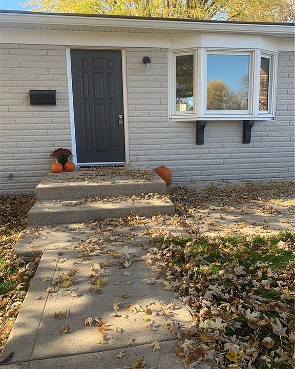 1st image of 501 Linden Ln