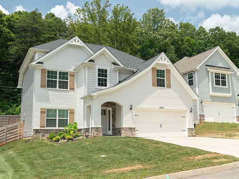 11715 Pepper Ridge Ln — Photo 3