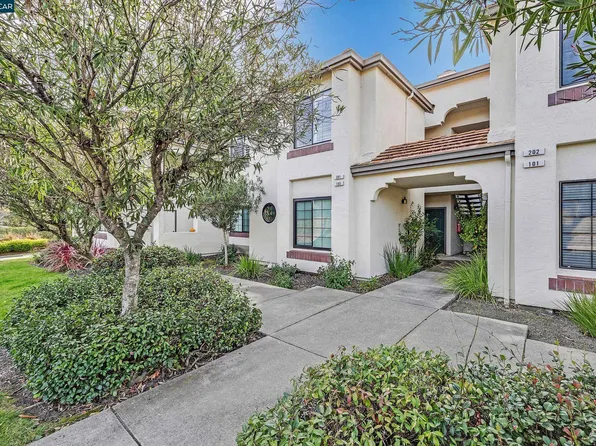 5032 Lakeview Dr Unit 201, San Ramon, CA 94582