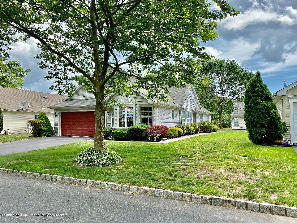 1st image of 4 Round Valley Ct