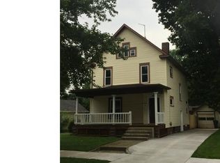 109 E 11th St, Dover, OH