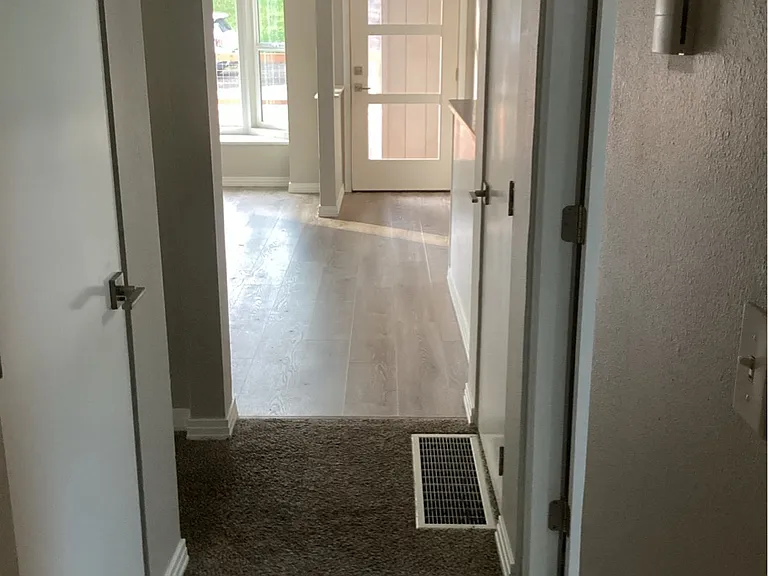 2752 NE Reef Ave — Photo 12
