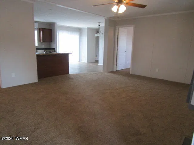 3 bed, 1388 sqft, $1,900 — Photo 3