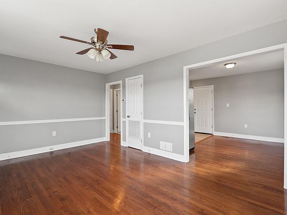 5th image of 715 Evelyn Ave