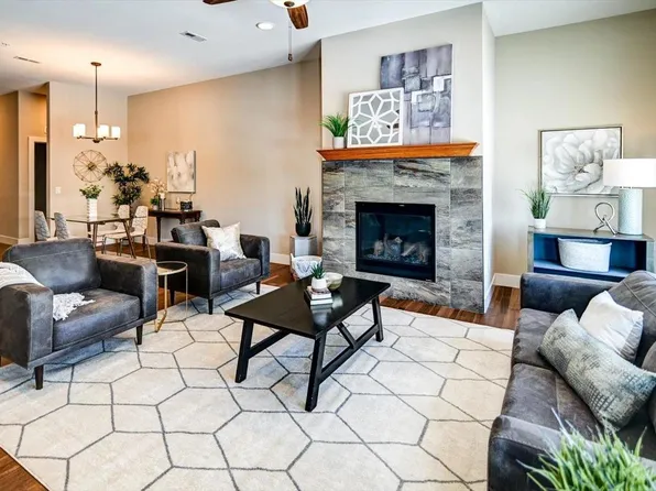 1801 Opus Lane #103, Verona, WI 53593