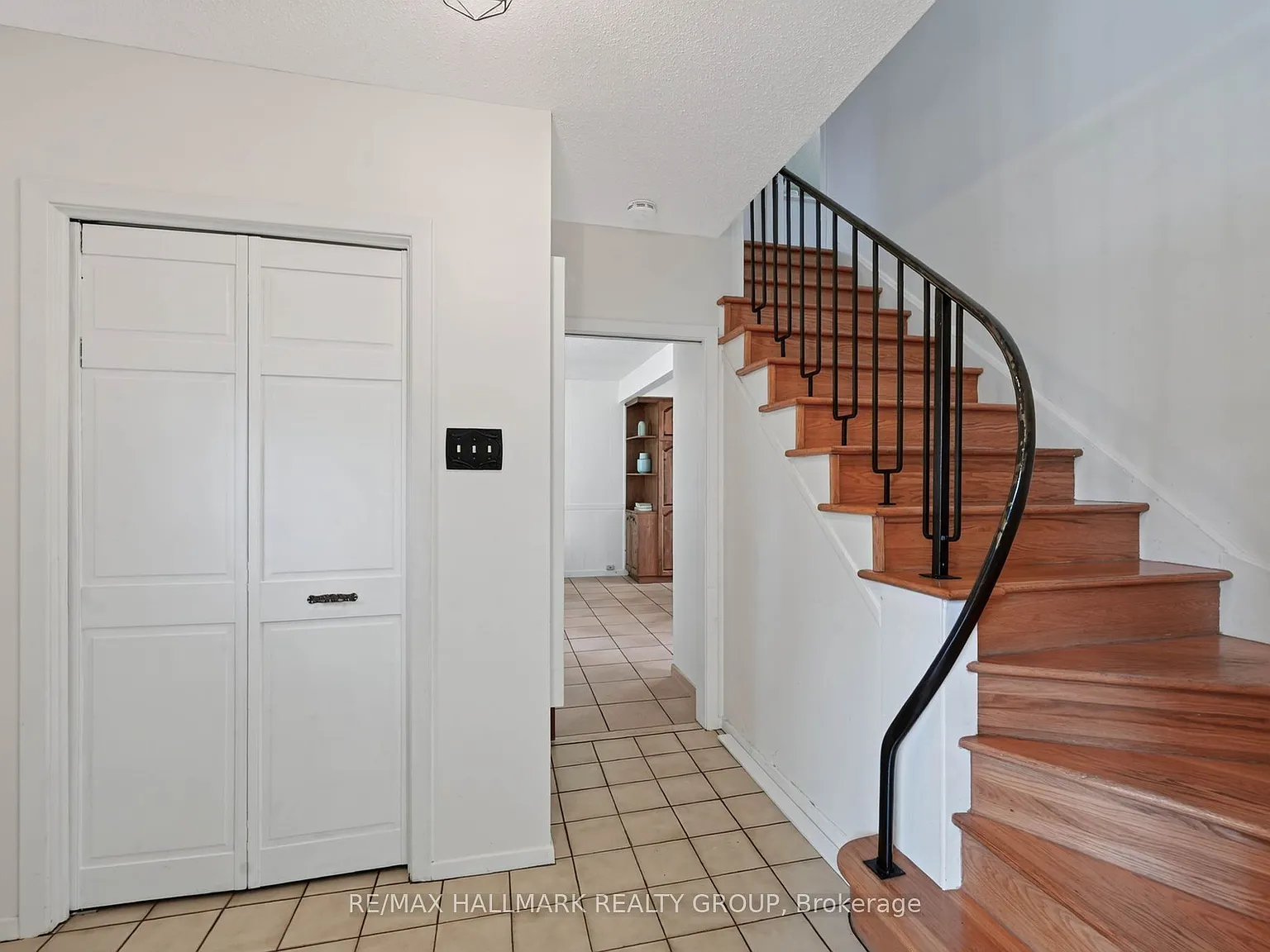 5 bed, $3,800 — Photo 4