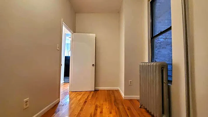 Rented by Compass | media 11