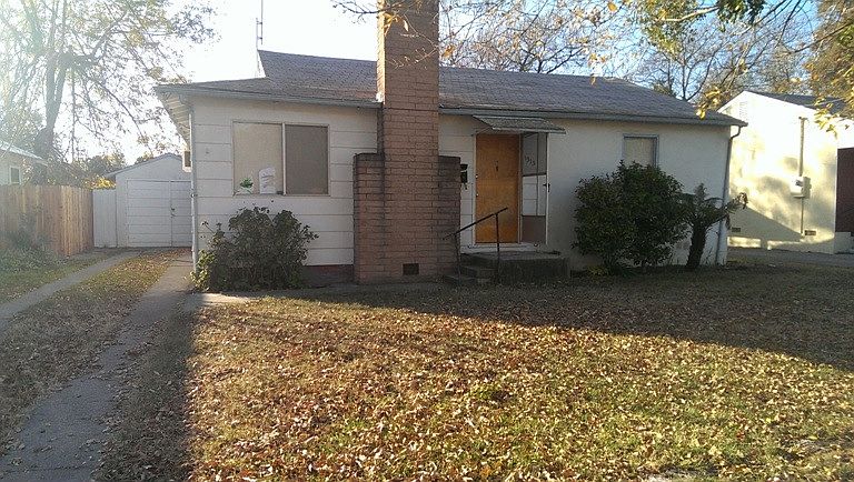 1st image of 1913 Proctor Ave