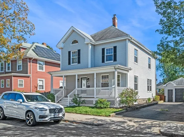 21 Lyman St, Beverly, MA 01915