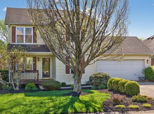 364 Village Dr, Frankfort, KY 40601