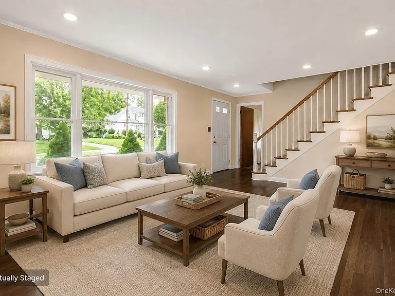 135 Marietta Ave — Photo 3