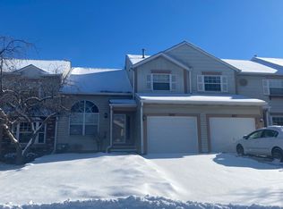 265 Ascot Ln, Streamwood, IL