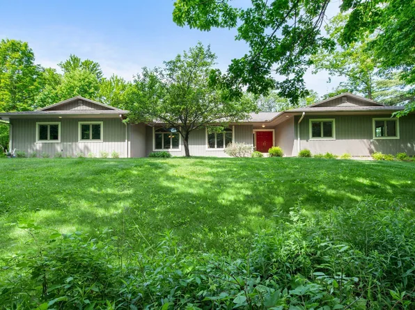 353 25 1/4 Ave, Cumberland, WI 54829