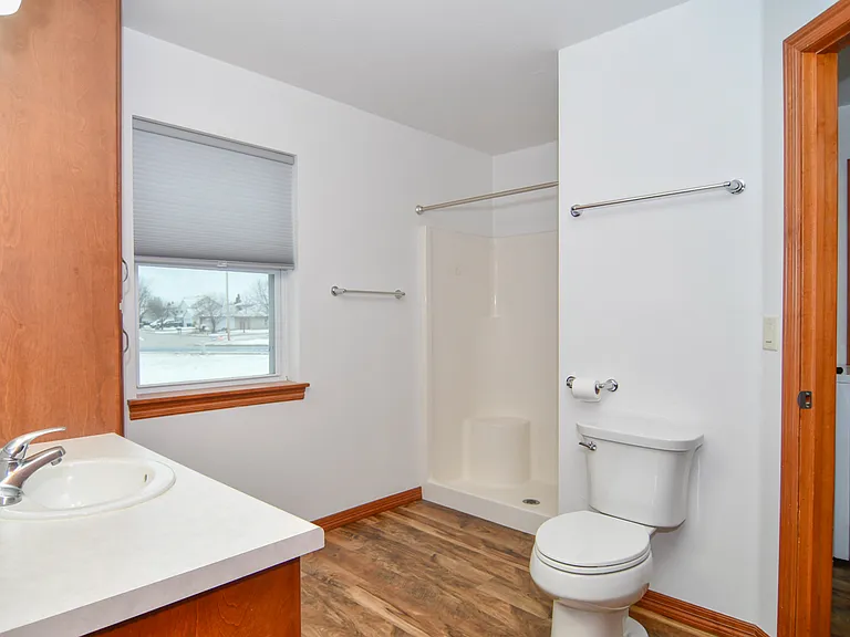 Main Bath first floor-en suite