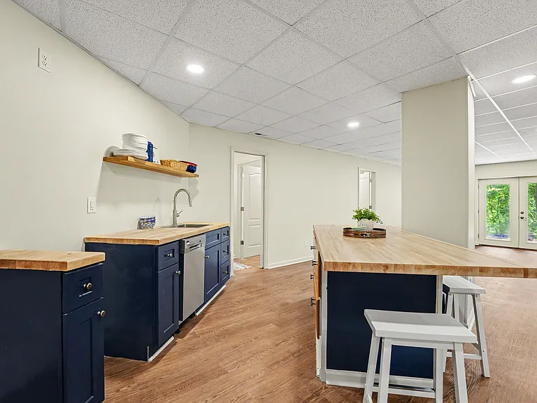 241 Spring Shore Rd — Photo 11