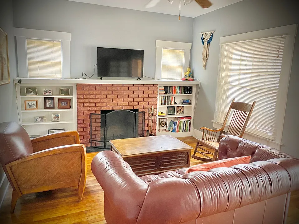 715 East 5th Street - 717 E. 5TH