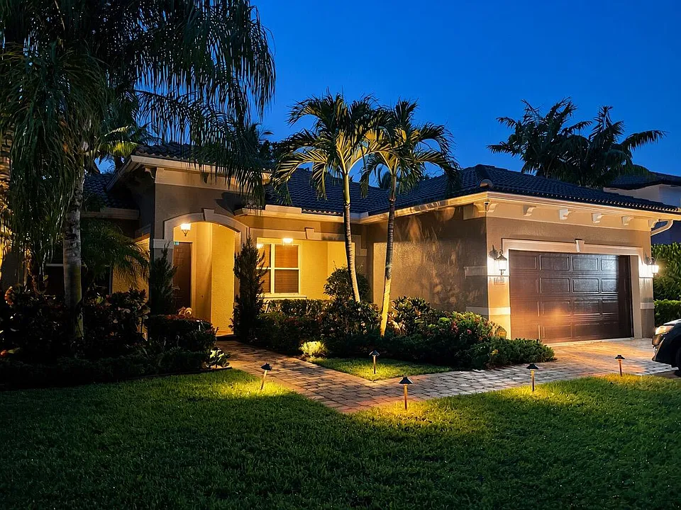 9525 Cobblestone Creek Dr