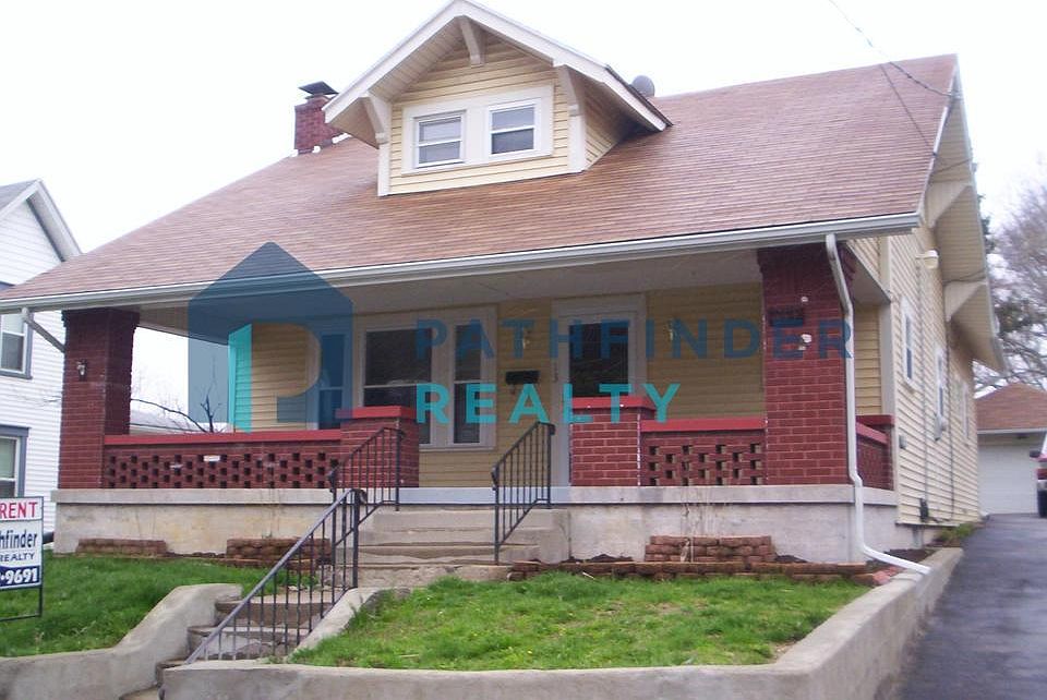 1st image of 13 Pleasant Ave