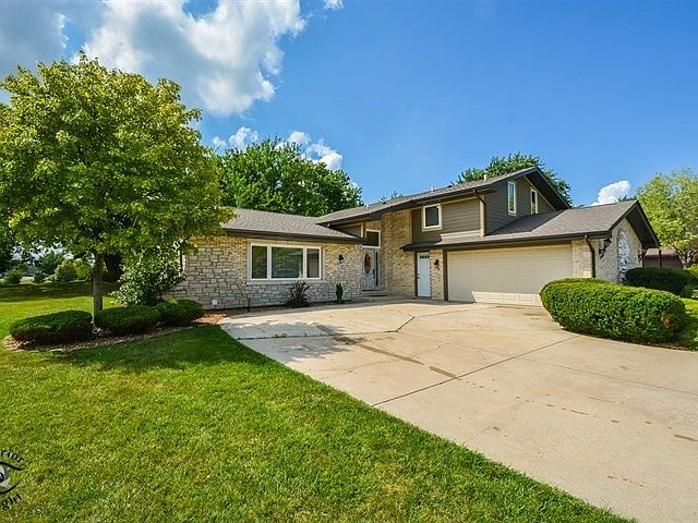 1st image of 14234 S Pheasant Ln