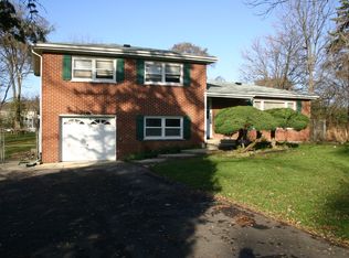 22W310 Peterson Ave, Glendale Heights, IL 60139