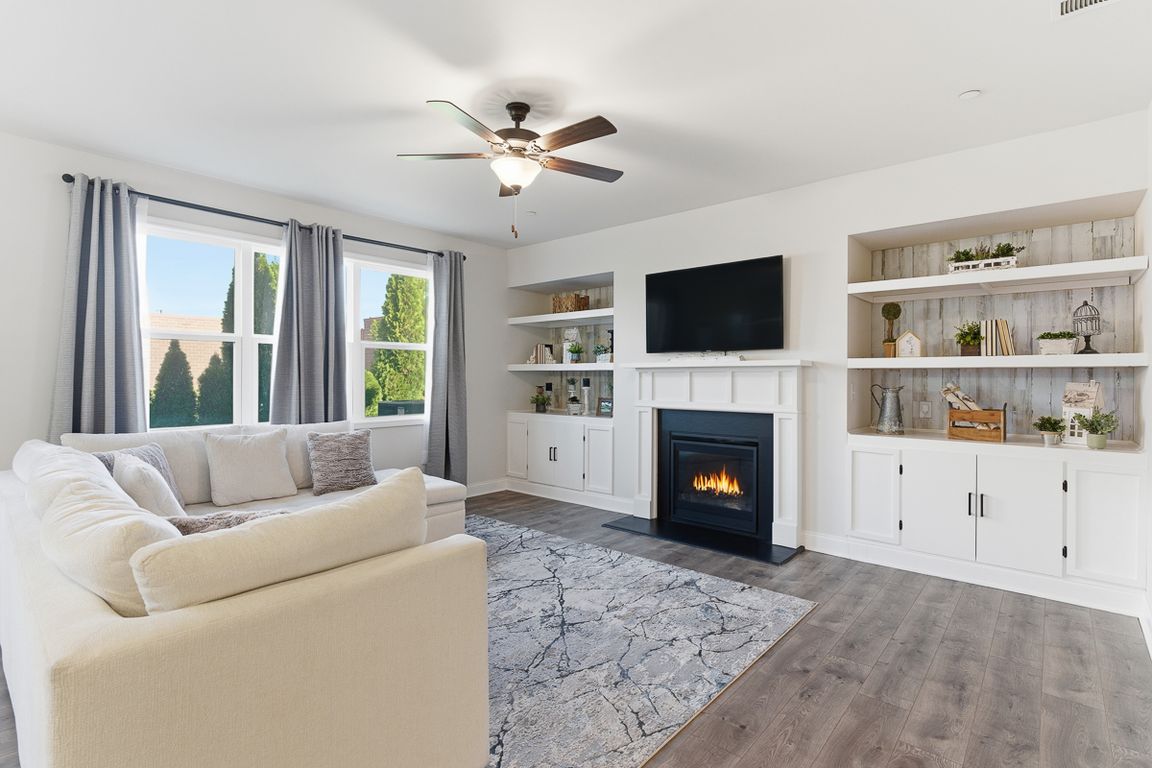 next background image