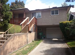 2710 31st Ave S, Seattle, WA 98144
