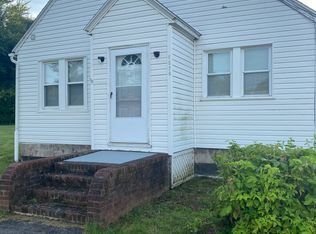 1570 Massillon Rd, Akron, OH 44312