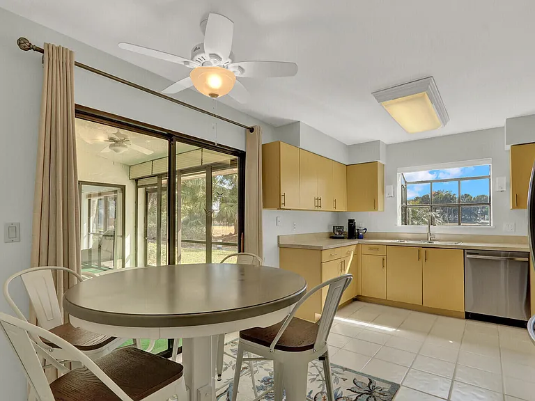 4004 SW Osprey Creek Way — Photo 13
