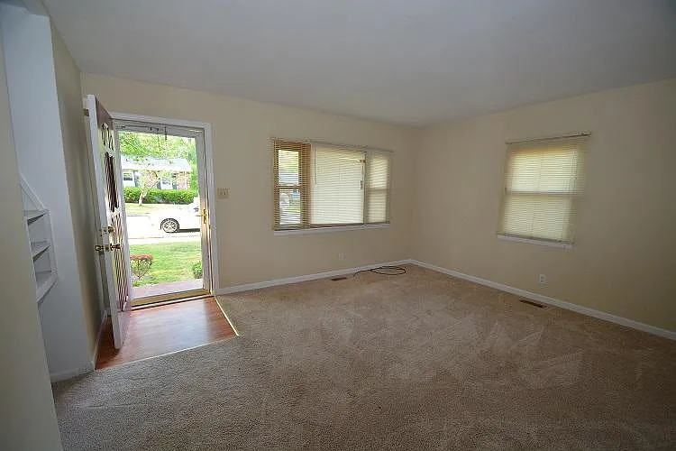 814 Da Vinci St — Photo 2