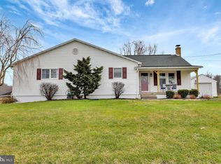 5274 White Church Rd, Shippensburg, PA 17257