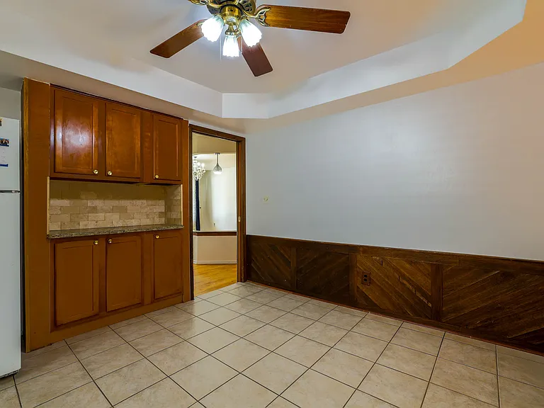 36389 Almont Ct — Photo 8