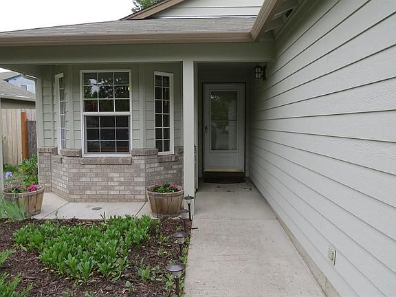 3rd image of 1811 SE 173rd Ave